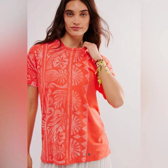 NWT Free People Maui Graphic Tee - Picture 1 of 6